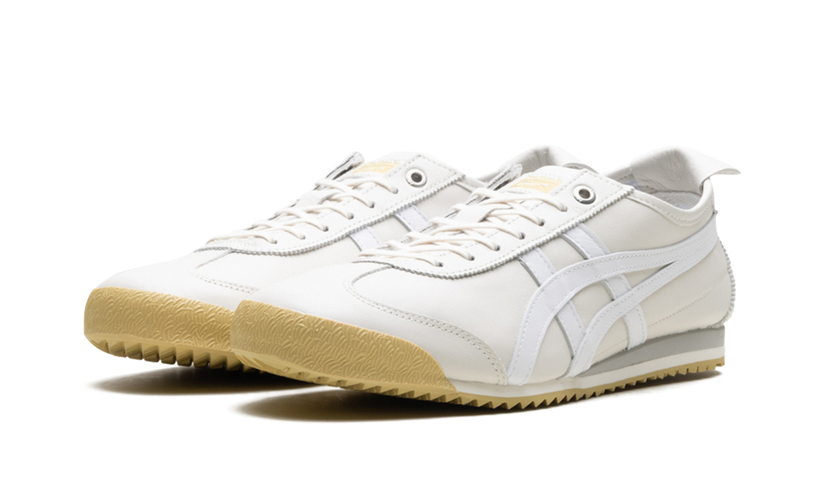 Onitsuka Tiger Mexico 66 SD Sneakers in Cream White Gum - product image from the listing.