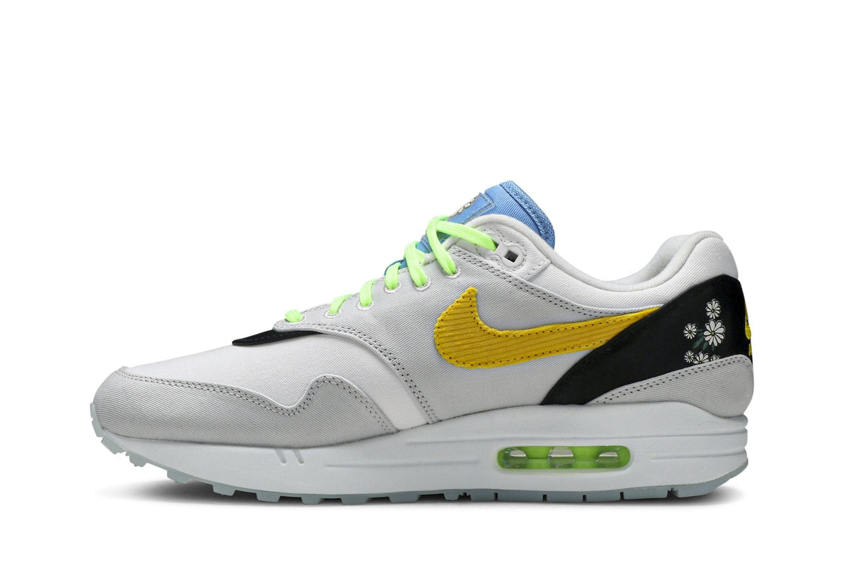 Daisy Sneakers - Nike Air Max 1 - product image from the listing.