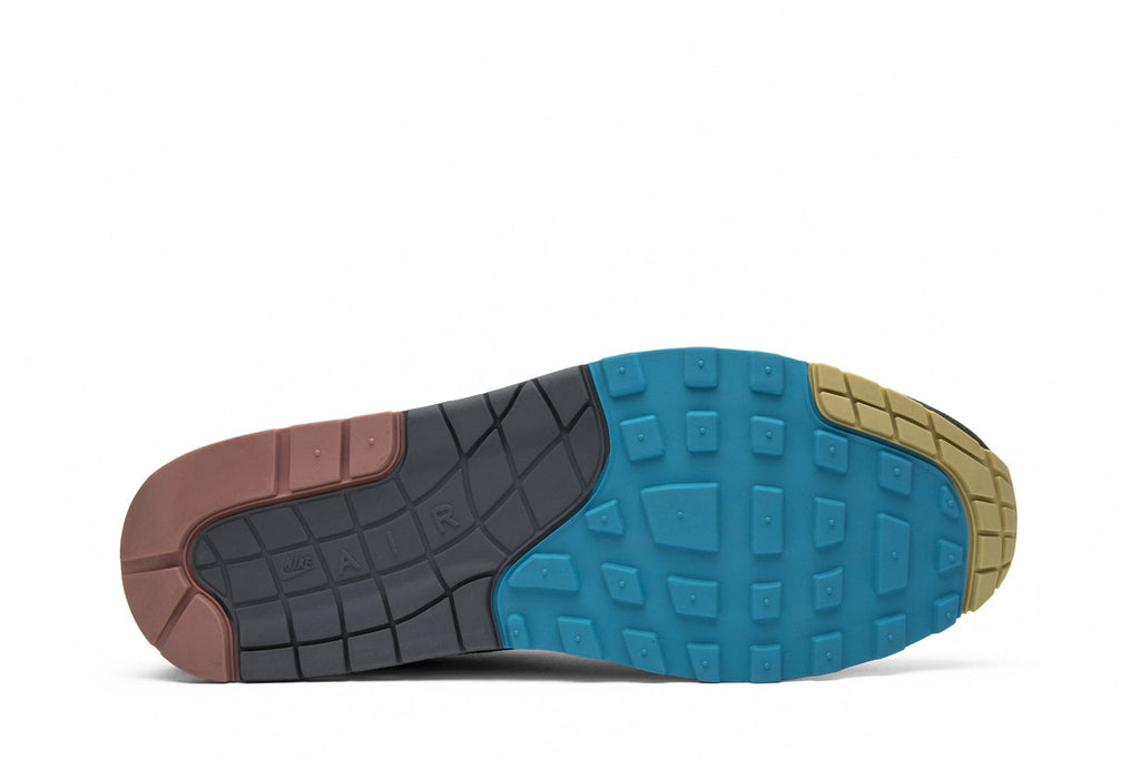 x Sean Wotherspoon TD Sneakers - Nike Air Max 1/97 - product image from the listing.