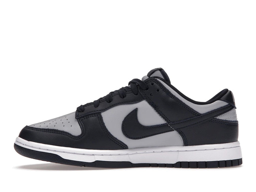 Nike Dunk Low Georgetown Trainers - product image from the listing.
