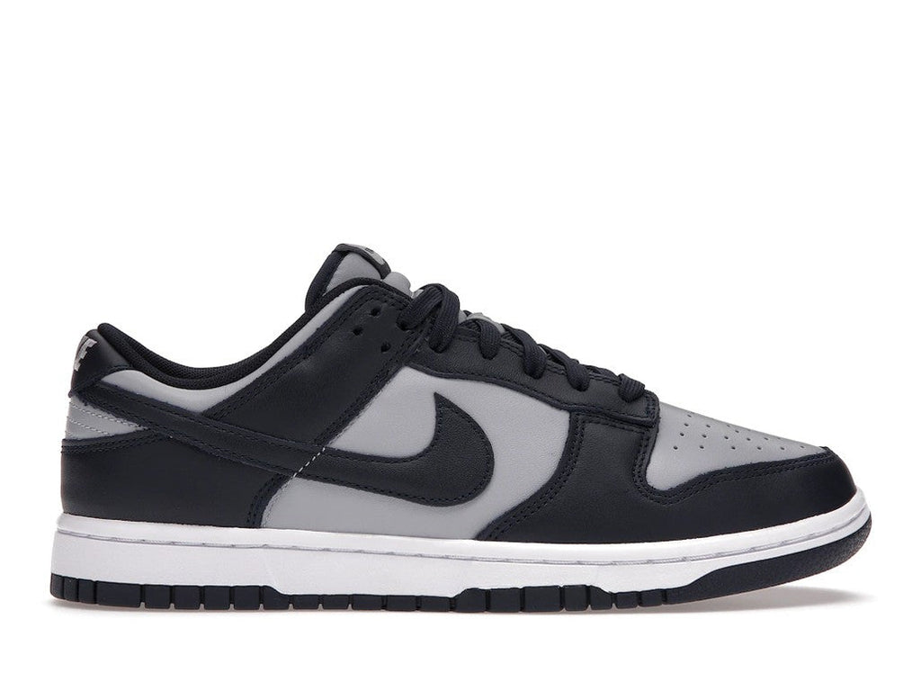 Nike Dunk Low Georgetown Trainers - product image from the listing.