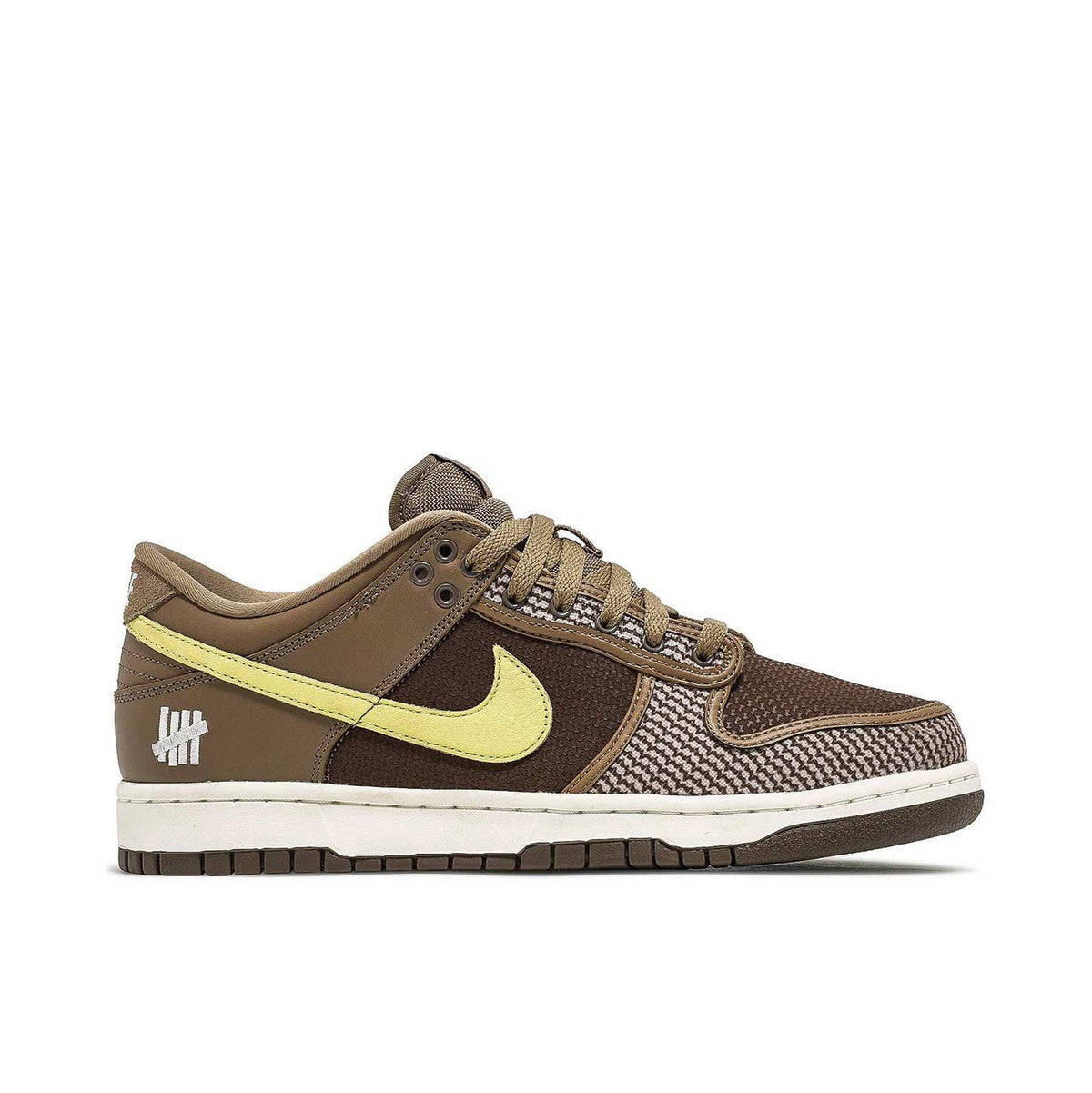 Nike Dunk Low SP UNDEFEATED Canteen Dunk vs. AF1 Pack Trainers - product image from the listing.