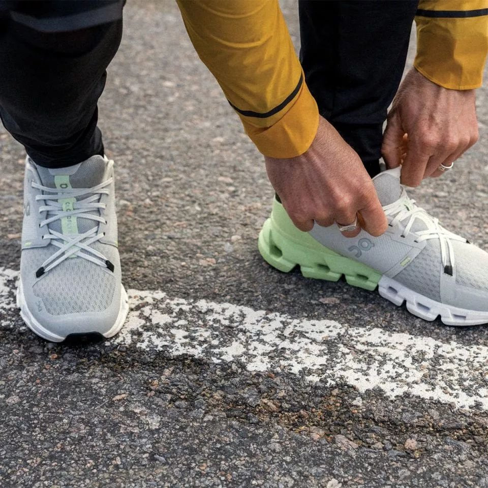 On Cloudflyer 4 Shoes for Running - product image from the listing.