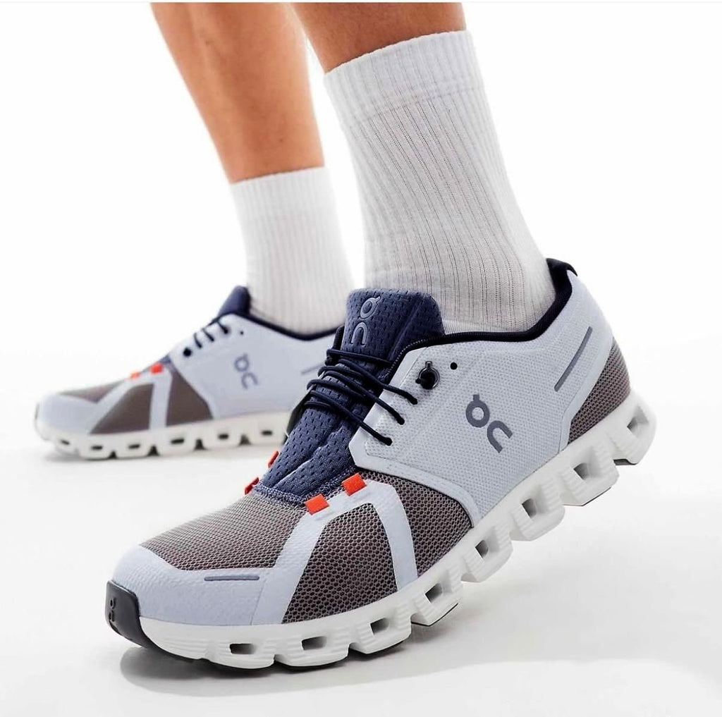 On Cloud 5 Push Lifestyle Trainers - product image from the listing.