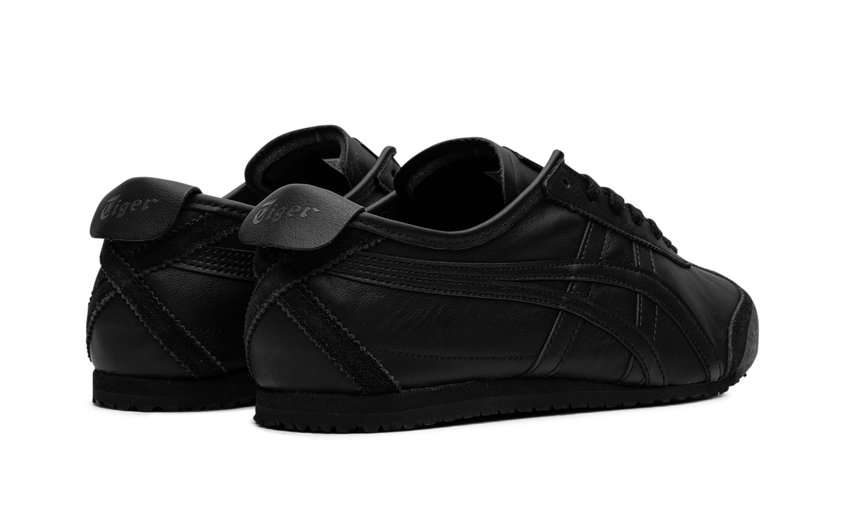 Triple Black | 1183C102 002 - Onitsuka Tiger Mexico 66 Sneakers - product image from the listing.