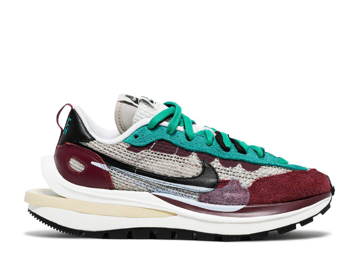 "Villain Red" Nike sacai x VaporWaffle SP Sneakers - product image from the listing.
