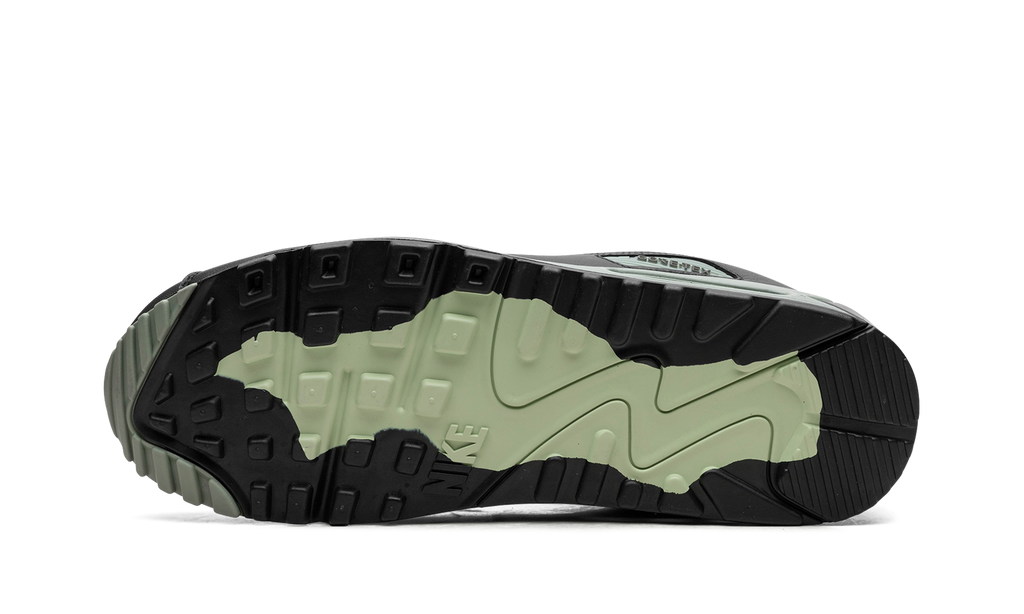 "Black / Honeydew" Air Max 90 Gore-Tex FD5810 001 - product image from the listing.