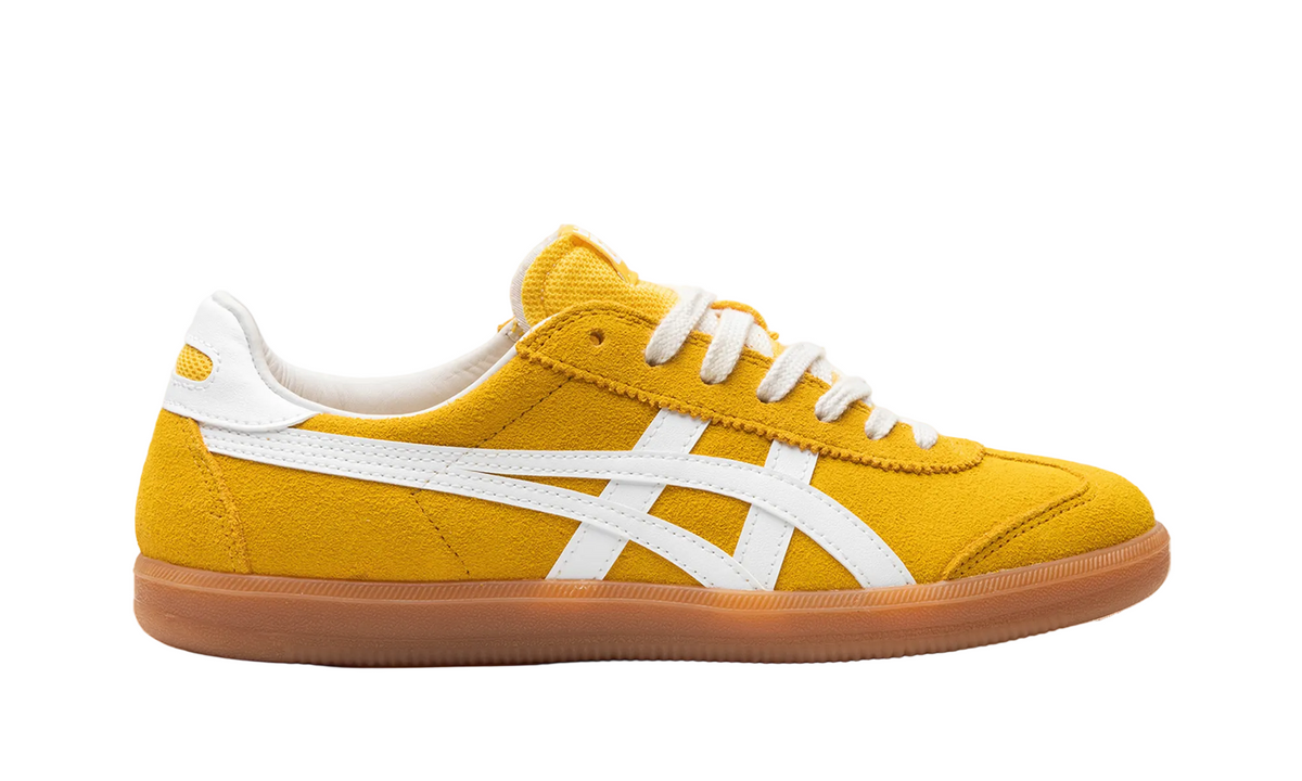 Onitsuka Tiger Tokuten Sneakers in Yellow White Gum - product image from the listing.