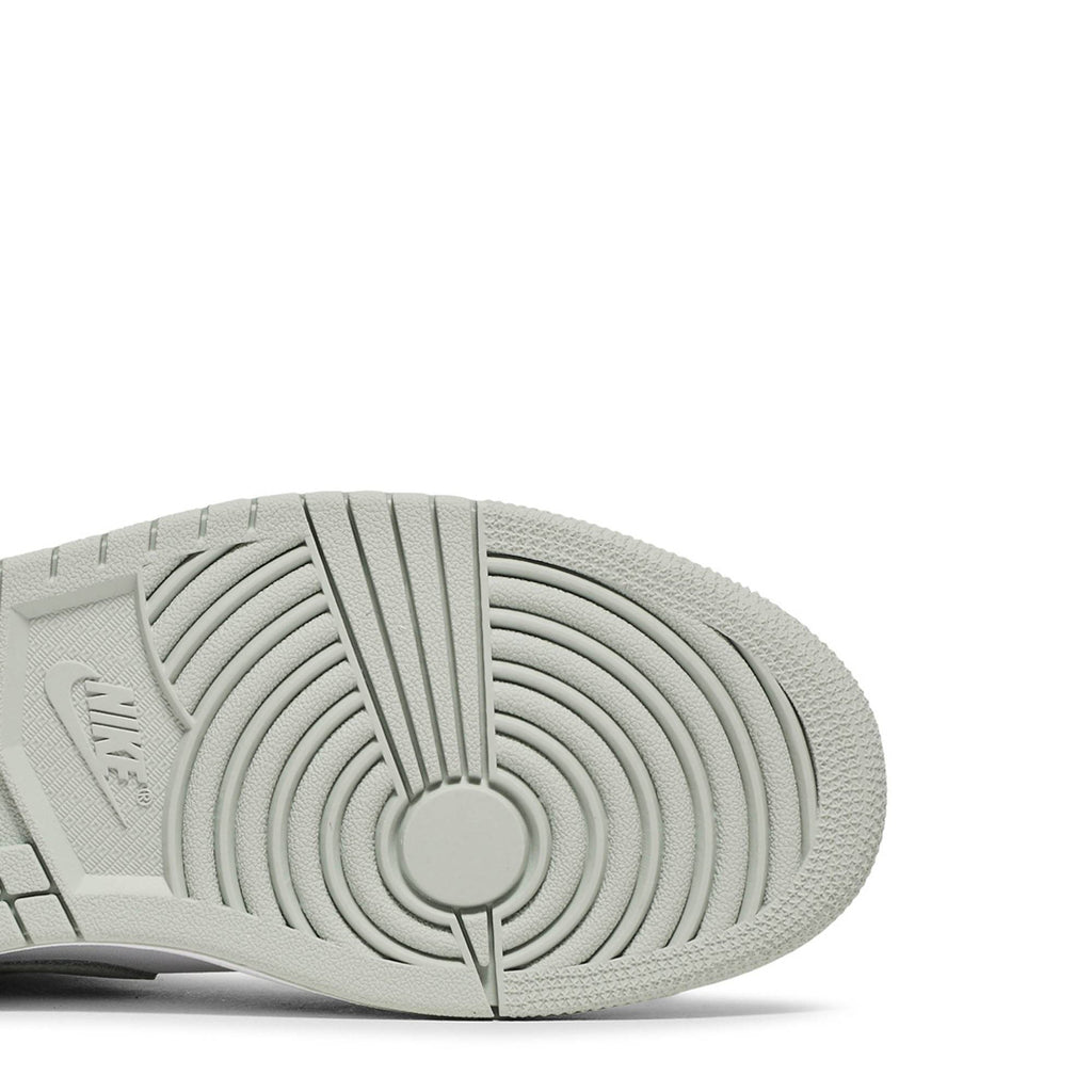 Air Jordan 1 Retro High OG Seafoam CD0461-002 Sneakers for Women - product image from the listing.