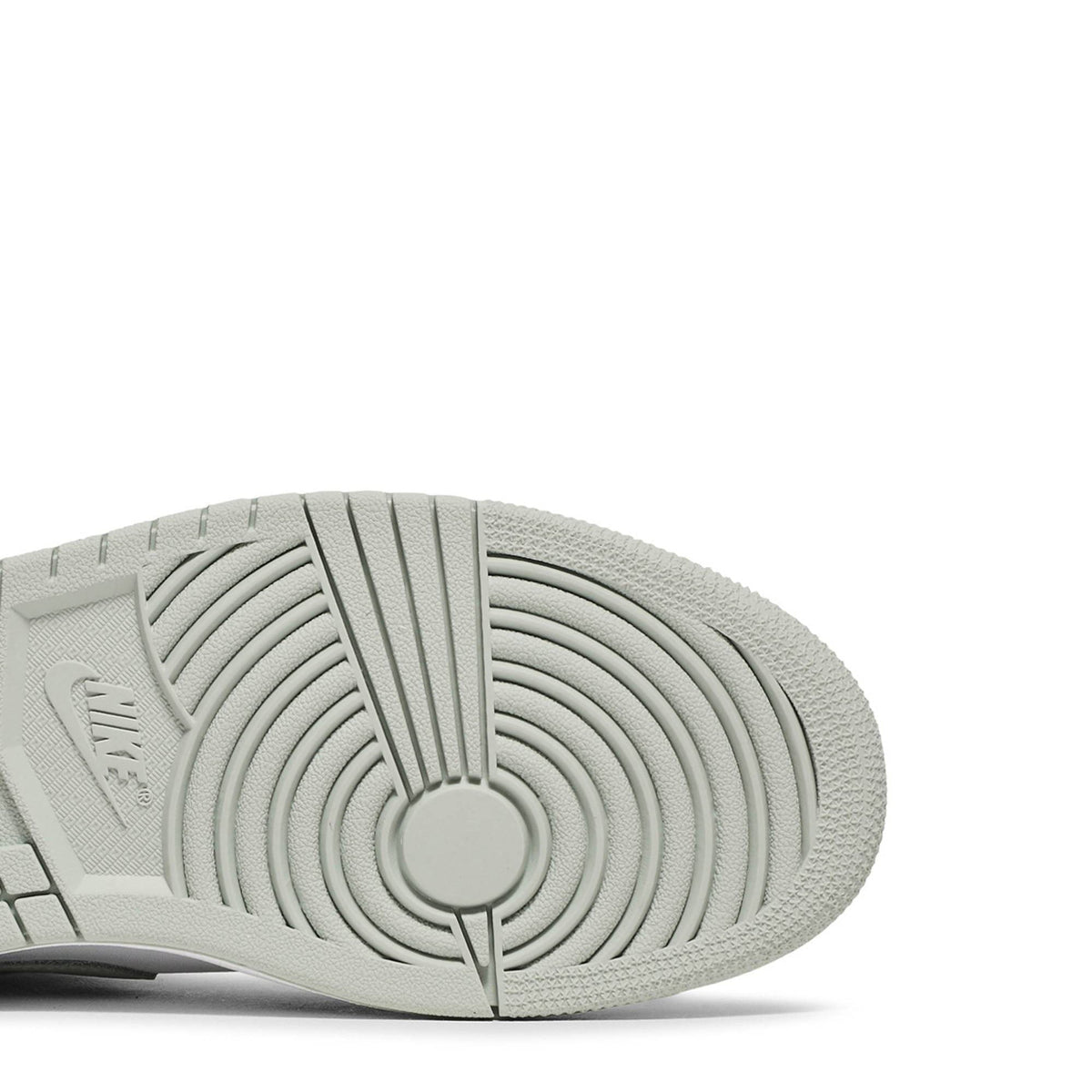 Air Jordan 1 Retro High OG Seafoam CD0461-002 Sneakers for Women - product image from the listing.