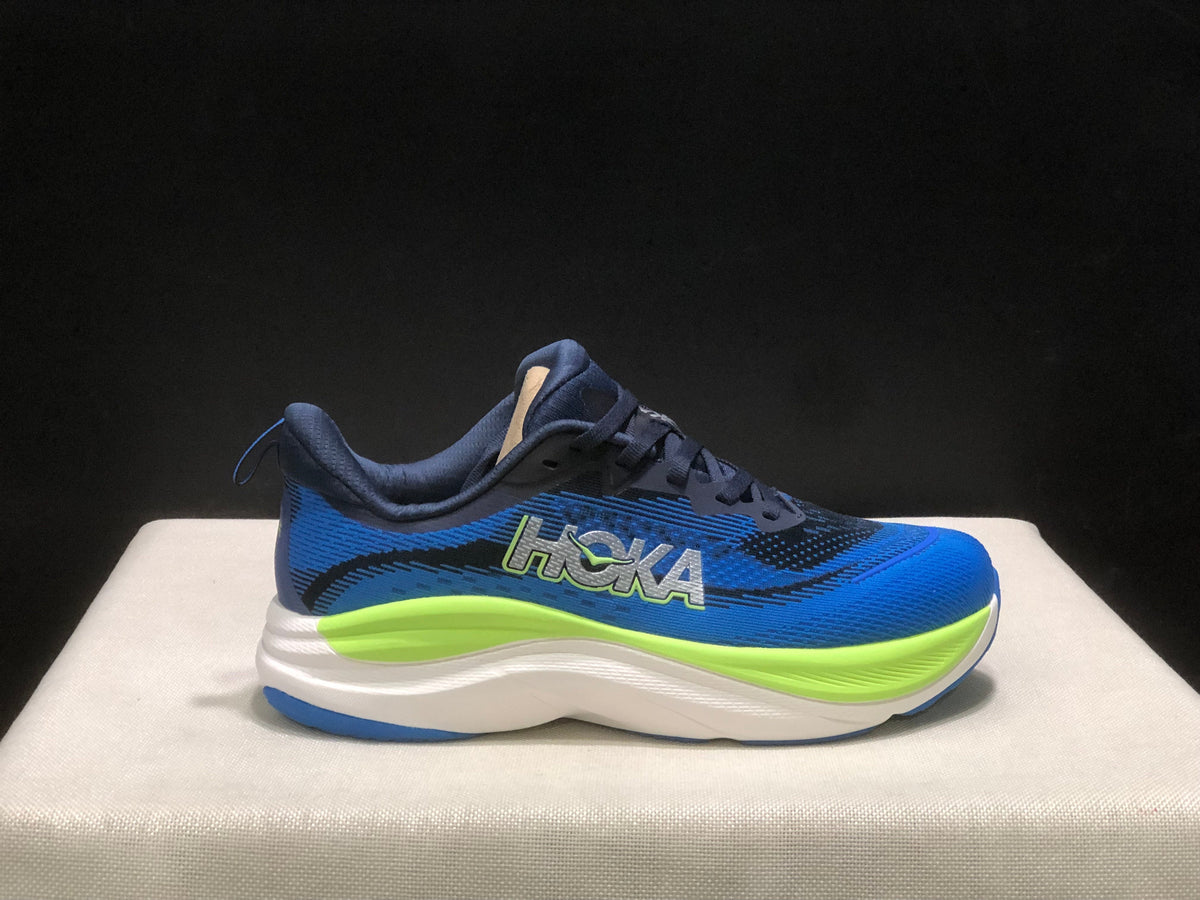 HOKA ONE ONE Skyflow Shoes for Running - product image from the listing.