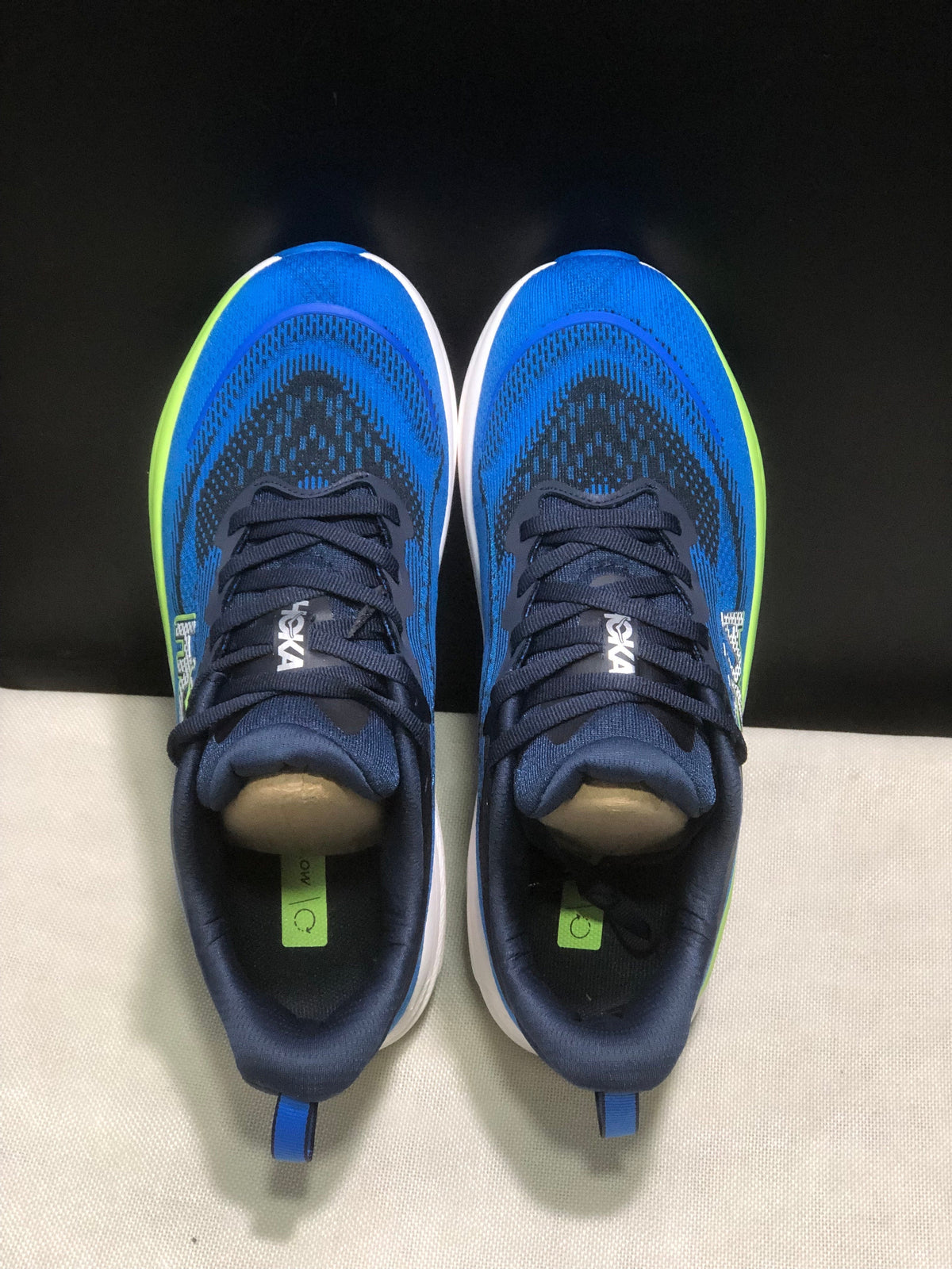 HOKA ONE ONE Skyflow Shoes for Running - product image from the listing.