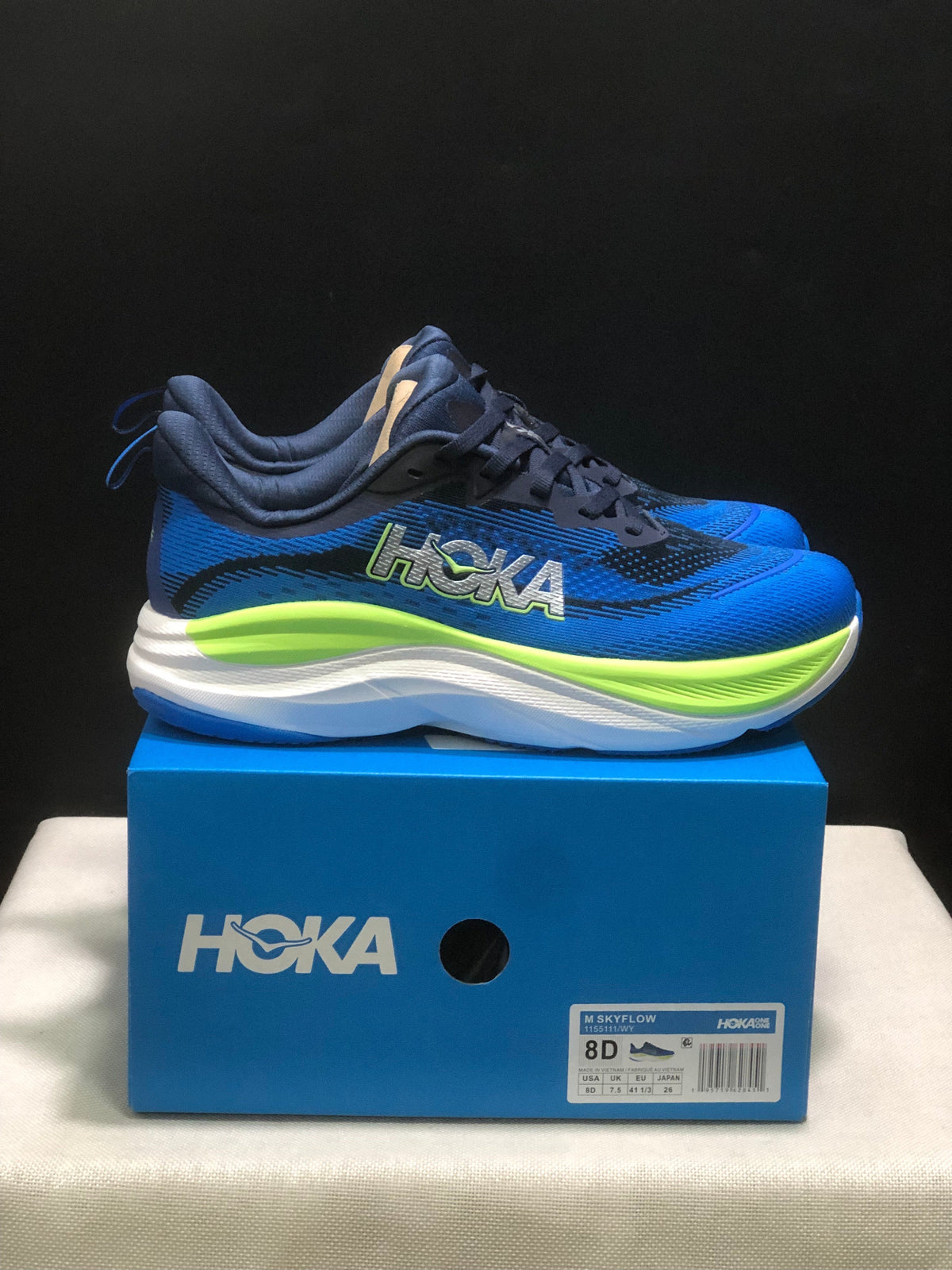 HOKA ONE ONE Skyflow Shoes for Running - product image from the listing.
