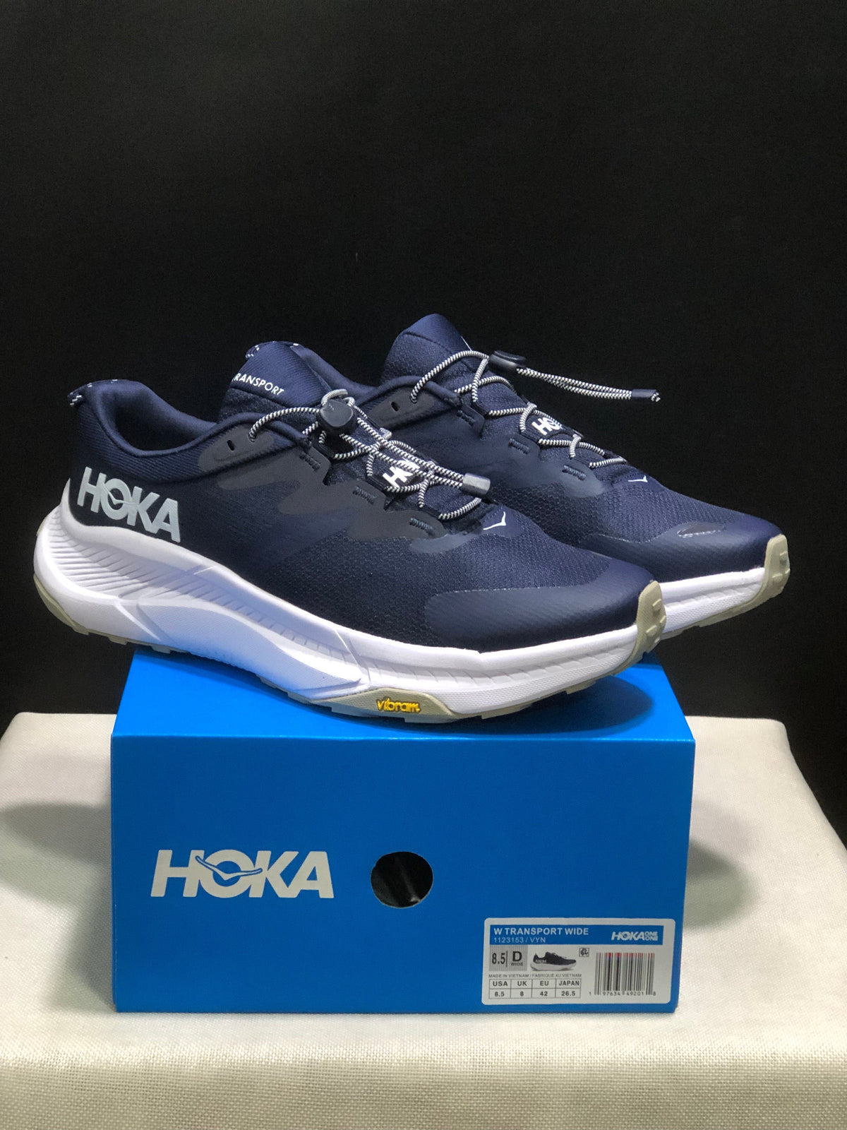 HOKA ONE ONE Skyflow Shoes for Running - product image from the listing.