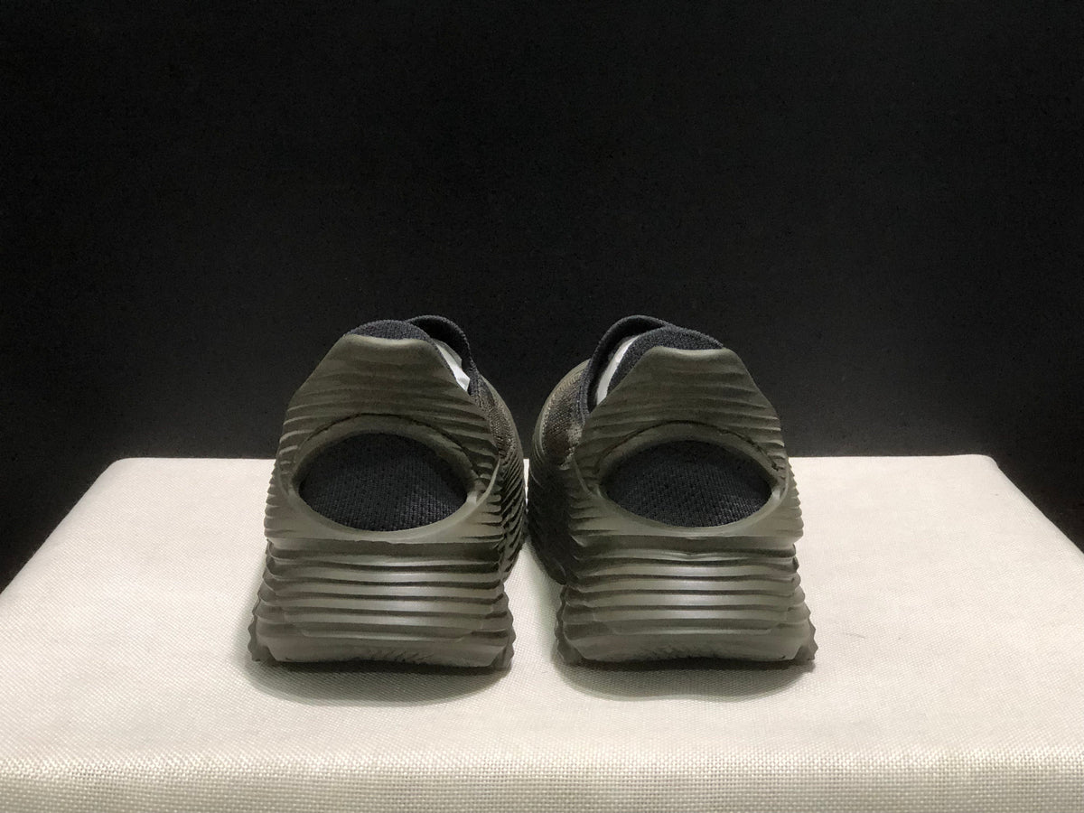HOKA ONE ONE Restore TC Slip-On Trainers - product image from the listing.