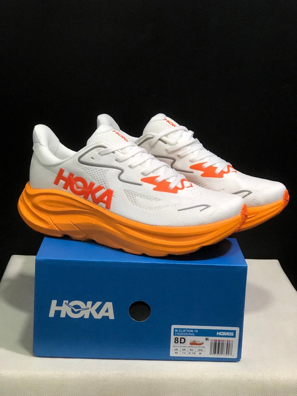 HOKA ONE ONE Clifton 10 Shoes for Running - product image from the listing.