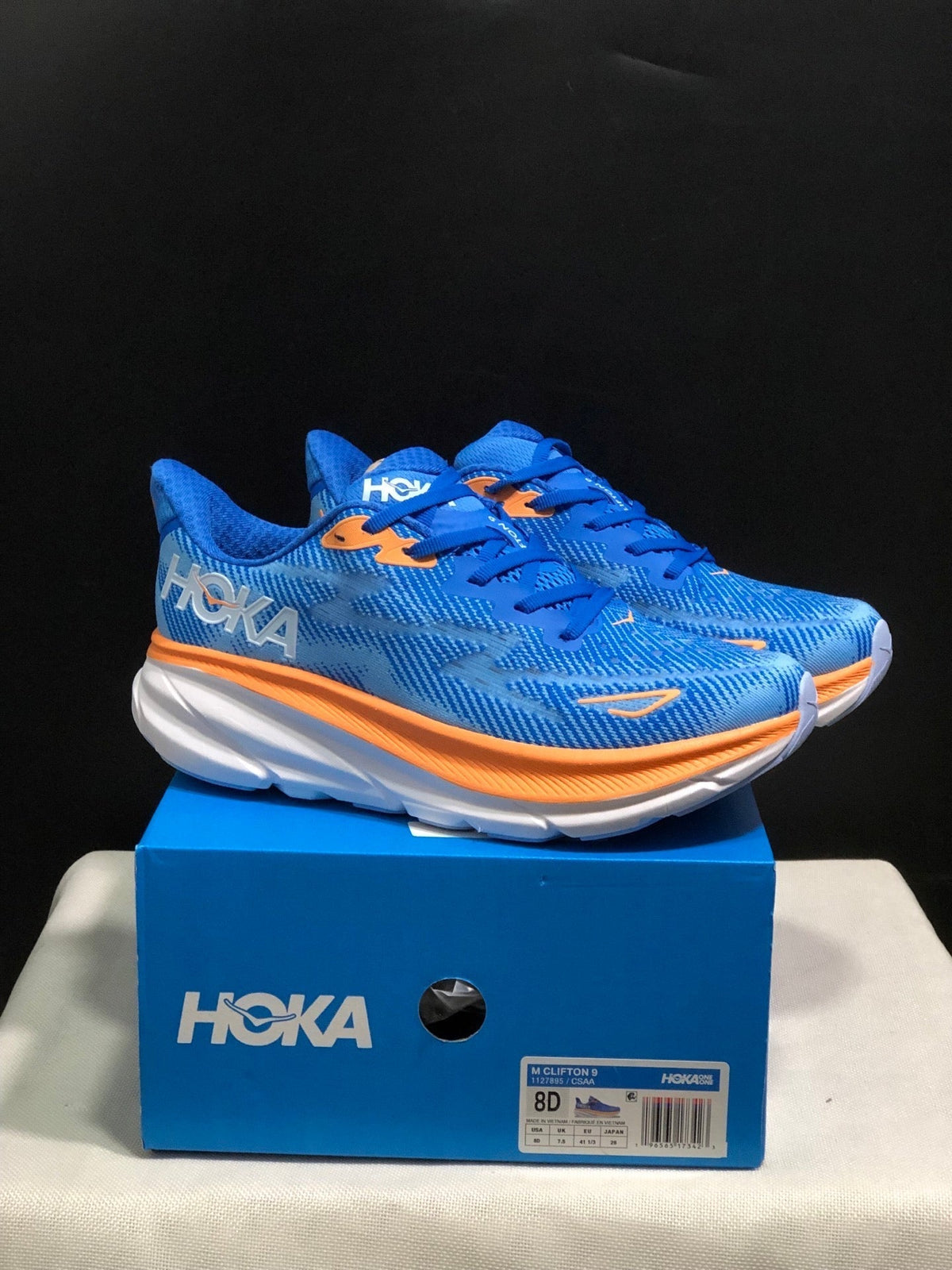 HOKA ONE ONE Clifton 9 Shoes for Running - product image from the listing.