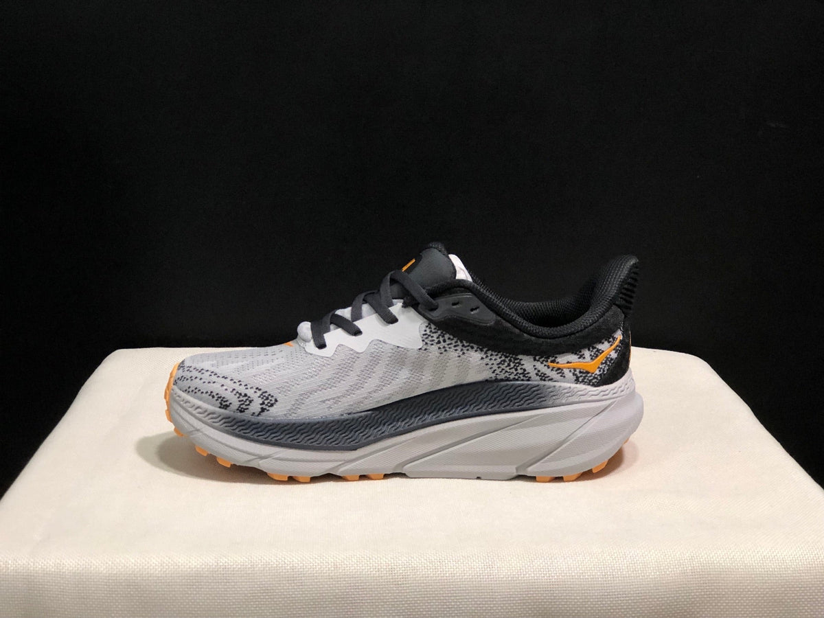 HOKA ONE ONE Challenger 7 Trail Shoes for Running - product image from the listing.
