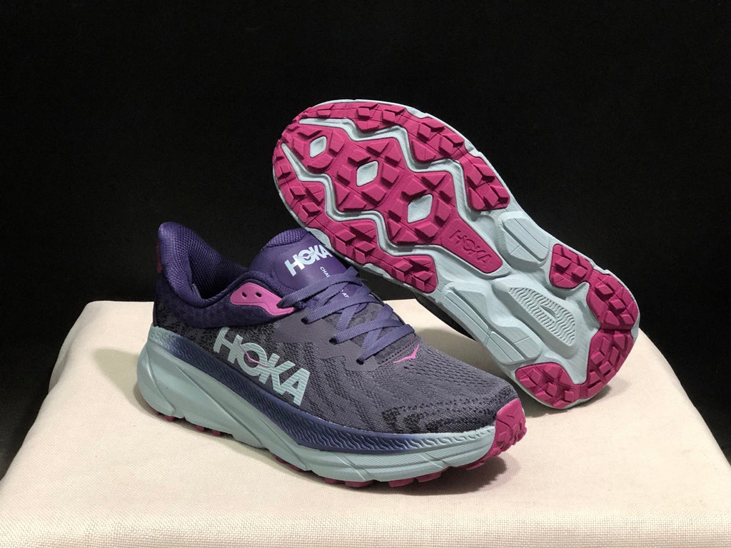 HOKA ONE ONE Challenger 7 Trail Shoes for Running - product image from the listing.