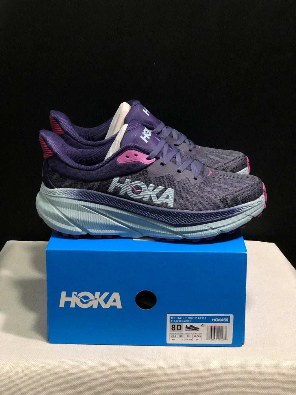 HOKA ONE ONE Challenger 7 Trail Shoes for Running - product image from the listing.
