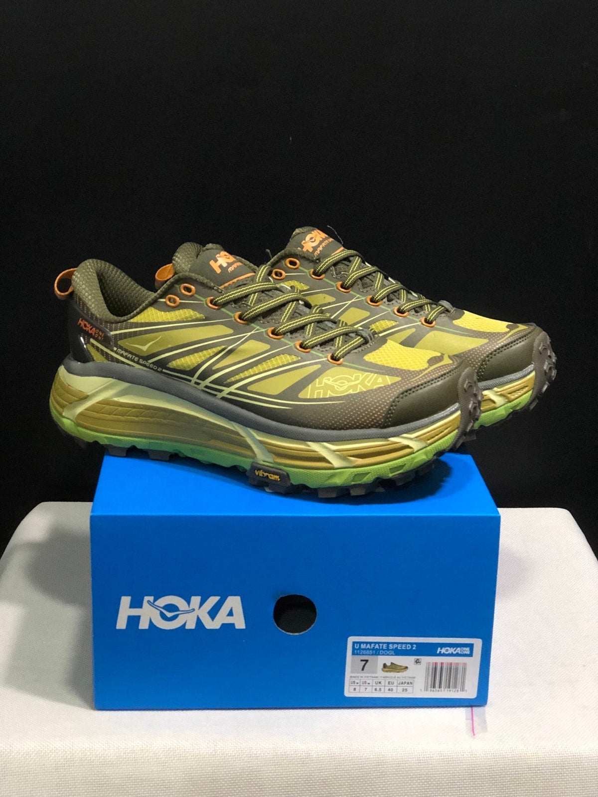 HOKA ONE ONE Mafate Speed Trail Shoes for Running - product image from the listing.