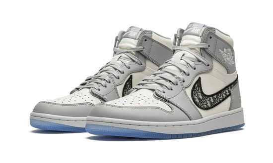 X Dior - Air Jordan 1 - product photo shown in the listing for this item.