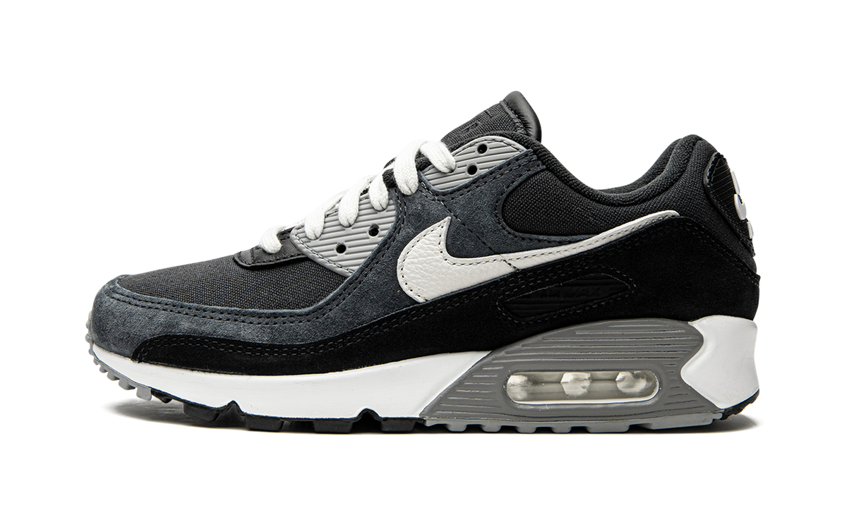 "Off Noir" Air Max 90 DA1641 003 - product image from the listing.