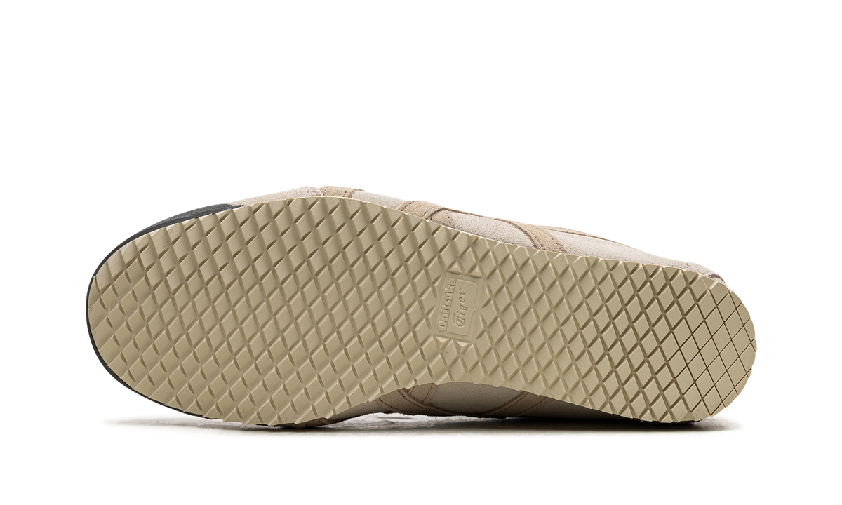 Birch Wood Crepe | 1183A527 201 - Onitsuka Tiger Mexico 66 SD Sneakers - product image from the listing.
